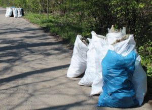 Собранный мусор - Миграционная служба ПМР