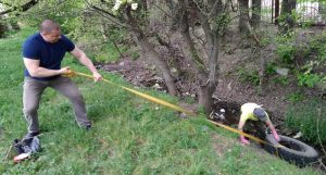 Ручей "Лиманный" и волонтер Миша