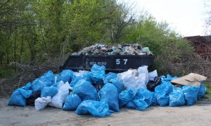 Мусор у парома - ЭкоПМР