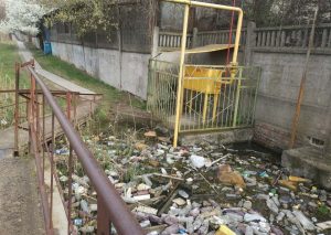 Ручей светлый на Балке