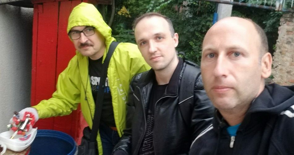 Волонтеры ЭкоПМР - Валерий , Вячеслав и Борис